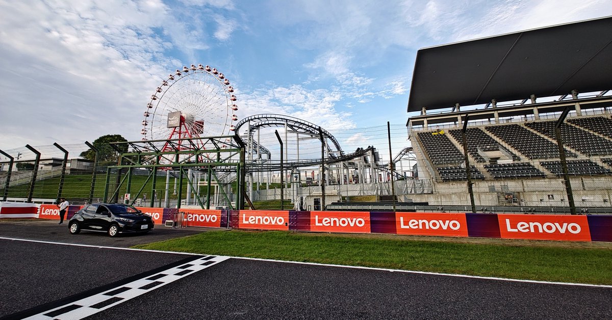 Lenovo's tweet photo. A peek behind the curtain! 👀 The stage is set for our first @F1 title race of the season and the engineering team is hard at work ensuring everything is ready to go. 

Leave a 🏁 in the comments if you're tuning into the #JapaneseGP this weekend! #LenovoF1