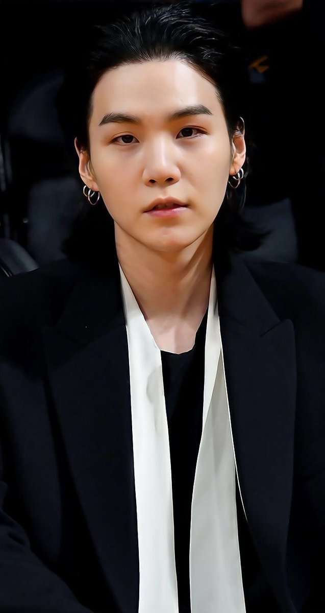melissamaryluck's tweet photo. @DataAgustD I vote for #AgustD for #PopGoldenAwards https://t.co/fmZzrHPCx9