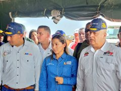 #EnFotos 📸| Gobierno Nacional beneficia a 932 familias de la comuna agroproductiva Puerto Concha, en el estado Zulia. vía 👉 @MinagrourbanaV #ElEsequiboEsDeVenezuela