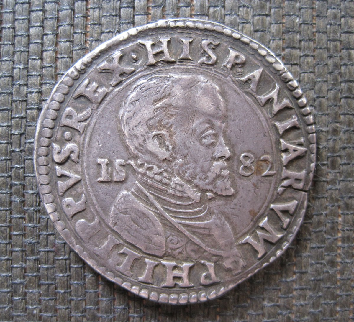 dracma76 tweet media