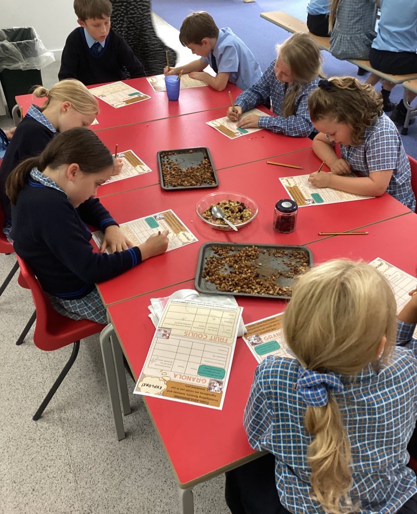 StMargs_Year4's tweet photo. Year 4 have had a fun afternoon carrying out ‘taste-tests’ to inform their breakfast jar design @StMargaretsPrep. A range of different granolas and coulis were on the menu today! #StMargsDt #BreakfastJars https://t.co/Px9oj0ZjuS
