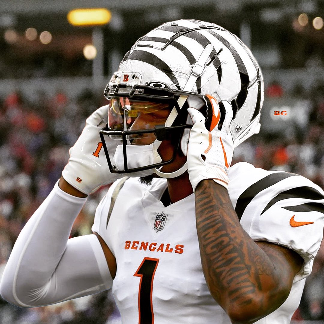 BengalsGraphics's tweet image. Monday night’s combo is going to be 🥶