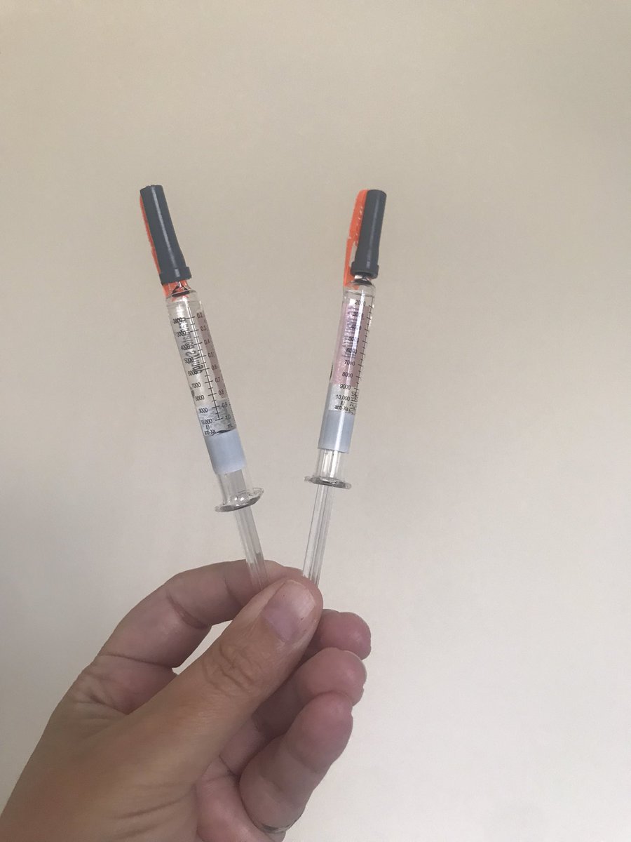 darwingrrl's tweet photo. I’m finally on a 2 week holiday from my daily jabs! Yahoooooo! Things that make me very very happy. https://t.co/nksd7fYAXM