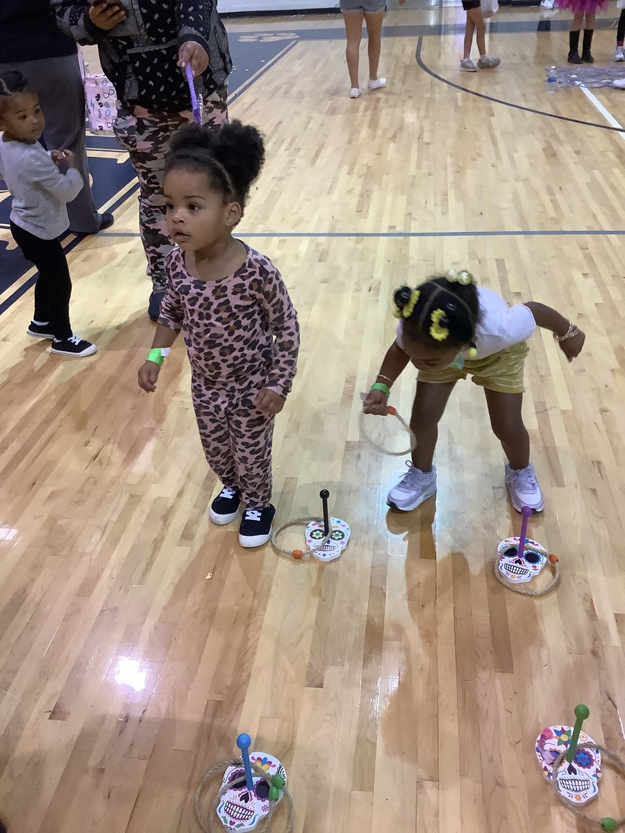 CTE provides opportunities for our students to participate in CTSOs. Our DECA club at PCHS had their Annual Toys and Treats Night. It was a great success thanks to the volunteers, faculty/staff, students and participants! #ecppsctematters #ecppscterocks #CTEforNC