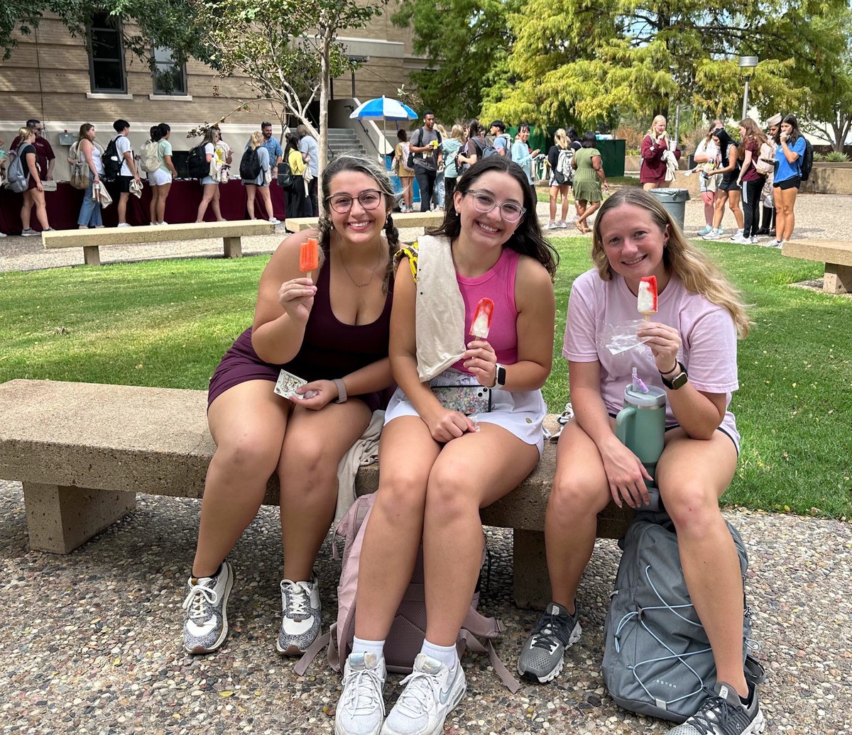 cehdtamu's tweet photo. Welcome Back Bash was a massive success filled with pizza, popsicles and lots of swag and fun! Thank you to everyone who came out for a 21st day of September we'll always remember. πΊ πͺ© ππ¦
#WelcomeBackBash #TAMU #SEHD #Aggies #GigEm #EarthWindFire https://t.co/djQsgmsqUs