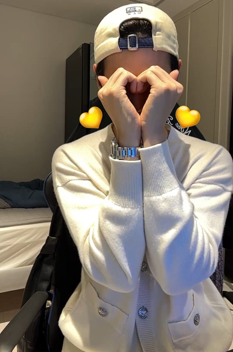 seunoopy12's tweet photo. Byungchan don’t worry, I will always respect your decisions and promise to support you in every way I can 💛 

병찬아… 사랑해 정말 많이많이 🫶🏻 https://t.co/oHZwlSCLnP