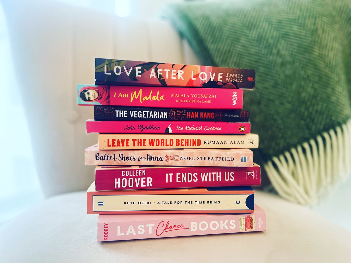 CMJbookstore's tweet photo. On Fridays we read pink….

Do you spot a favourite in the #bookstack ? 💗

CMJ Pop Up Shop this Saturday at St Ouen Parish Hall, 9am-4pm.  Come and say hello and browse our range of titles in ALL colours 🌈

#booktwt #Preloved #sustainability #readingforpleasure #indiebookstore https://t.co/X5mYjKoisP