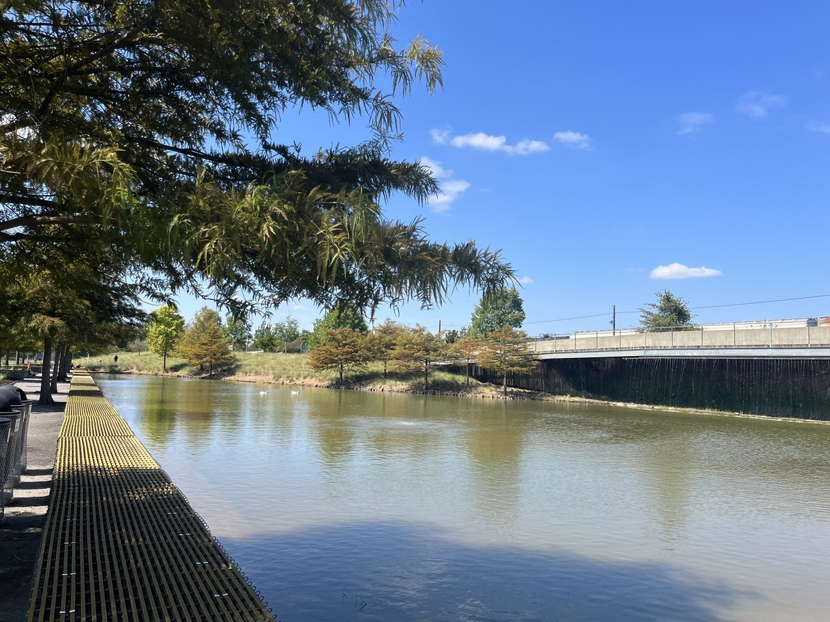 DrEllenEaton's tweet image. The perfect day to do community work with my friends @APCBham. #EndAddiction #EndHIV