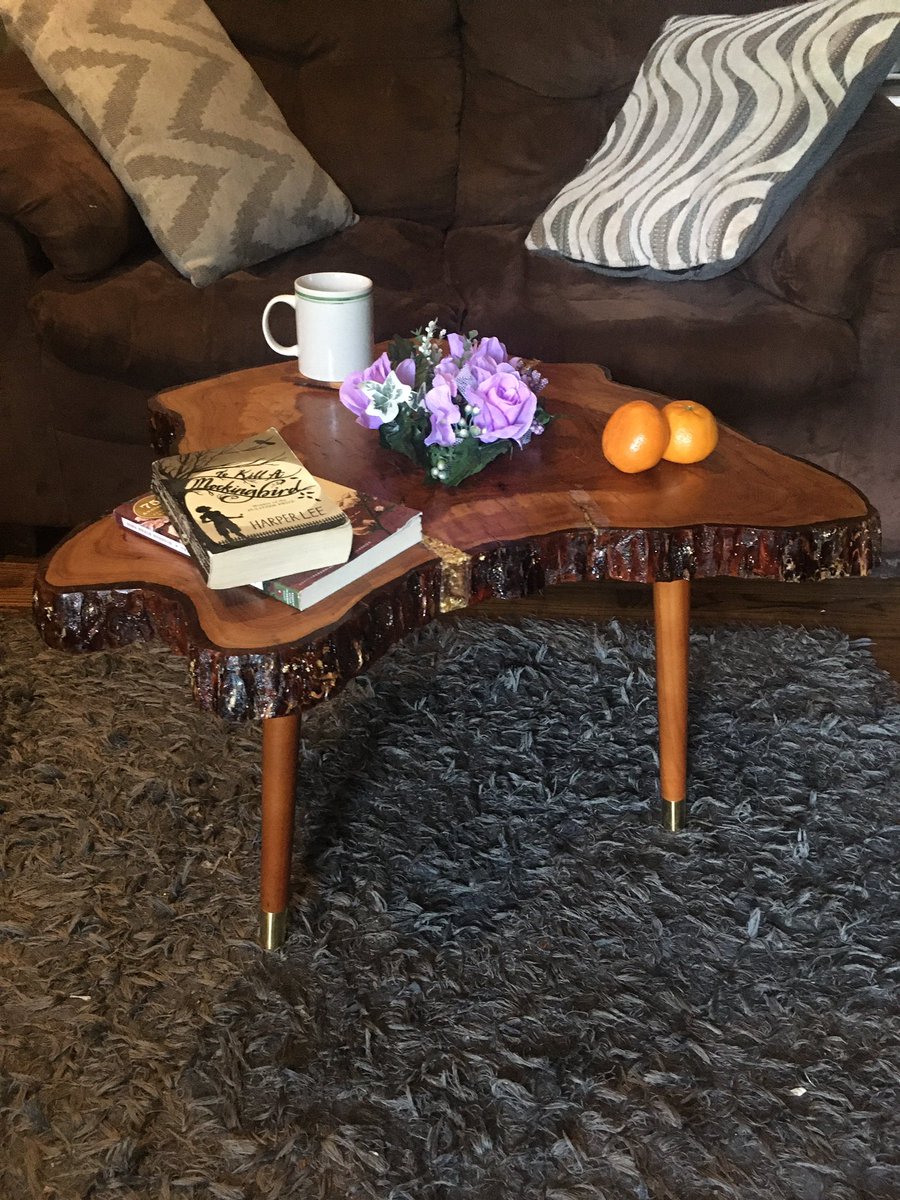 CodiakCreations's tweet image. Available now! 📣 Pecan Wood Table, with real 24kt gold!  

codiakwoodworking.etsy.com/listing/153927…

#NewTable #Etsy #Handmade