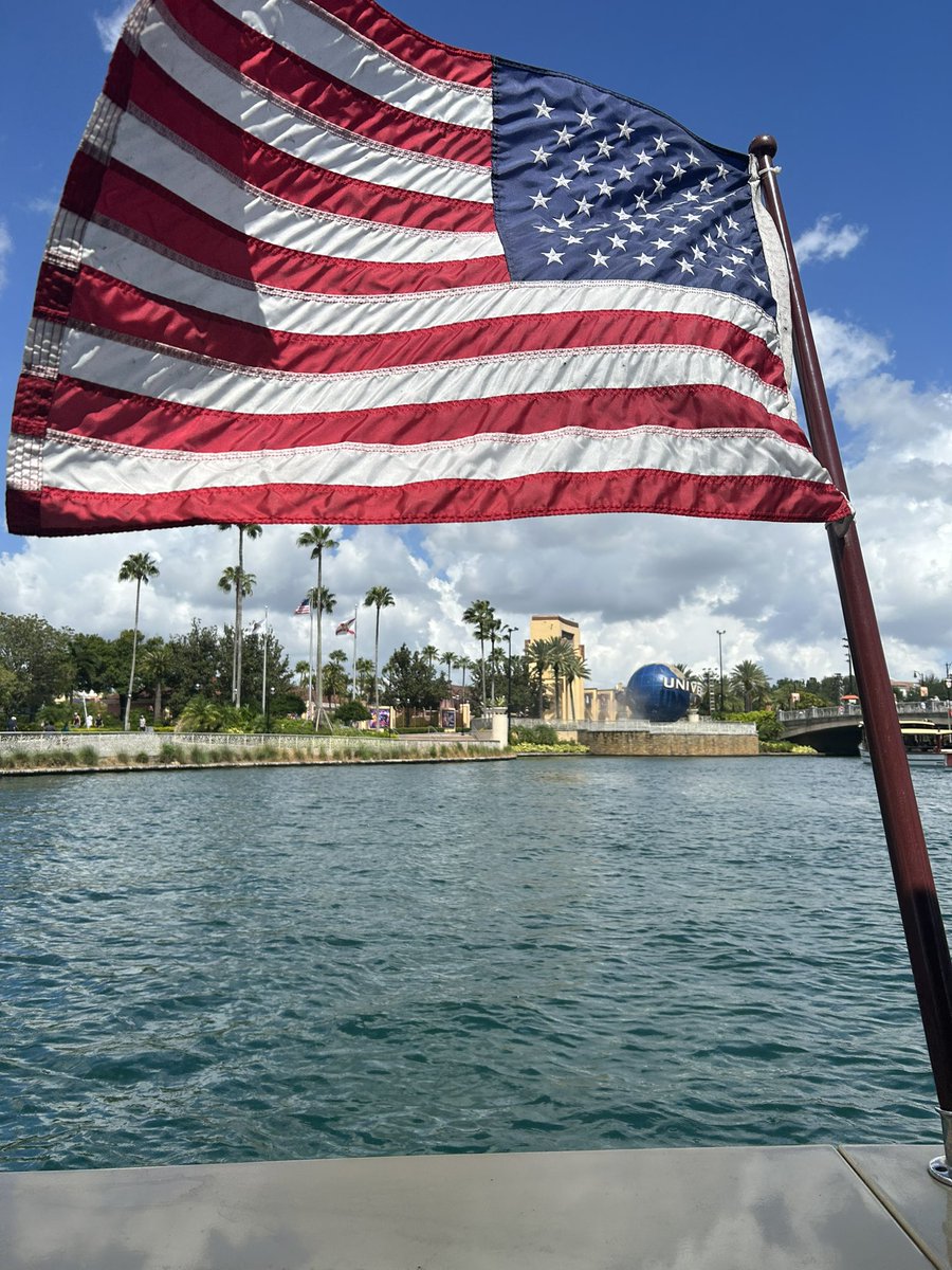 What an amazing trip it’s been.
Zak’s first resort stay and first HHN 
<a href="/UniversalORL/">Universal Orlando Resort</a> thank you 💙