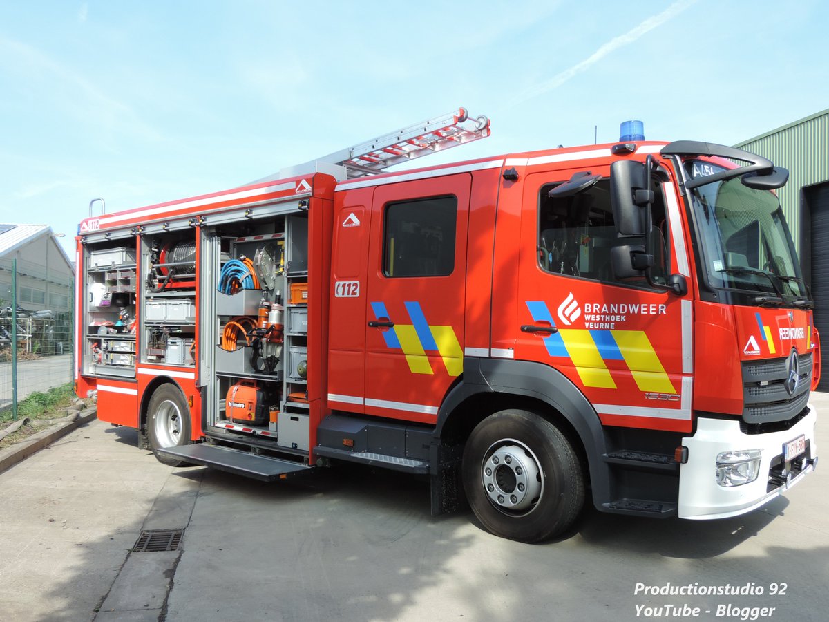 Productionstud4's tweet image. [📷🖊️Nouvel article sur mon blog]
Les véhicules des Pompiers de Furnes 🇧🇪 lors de leur journée porte ouverte via cet article sur mon blog: productionstudio92.blogspot.com/2023/09/porte-…