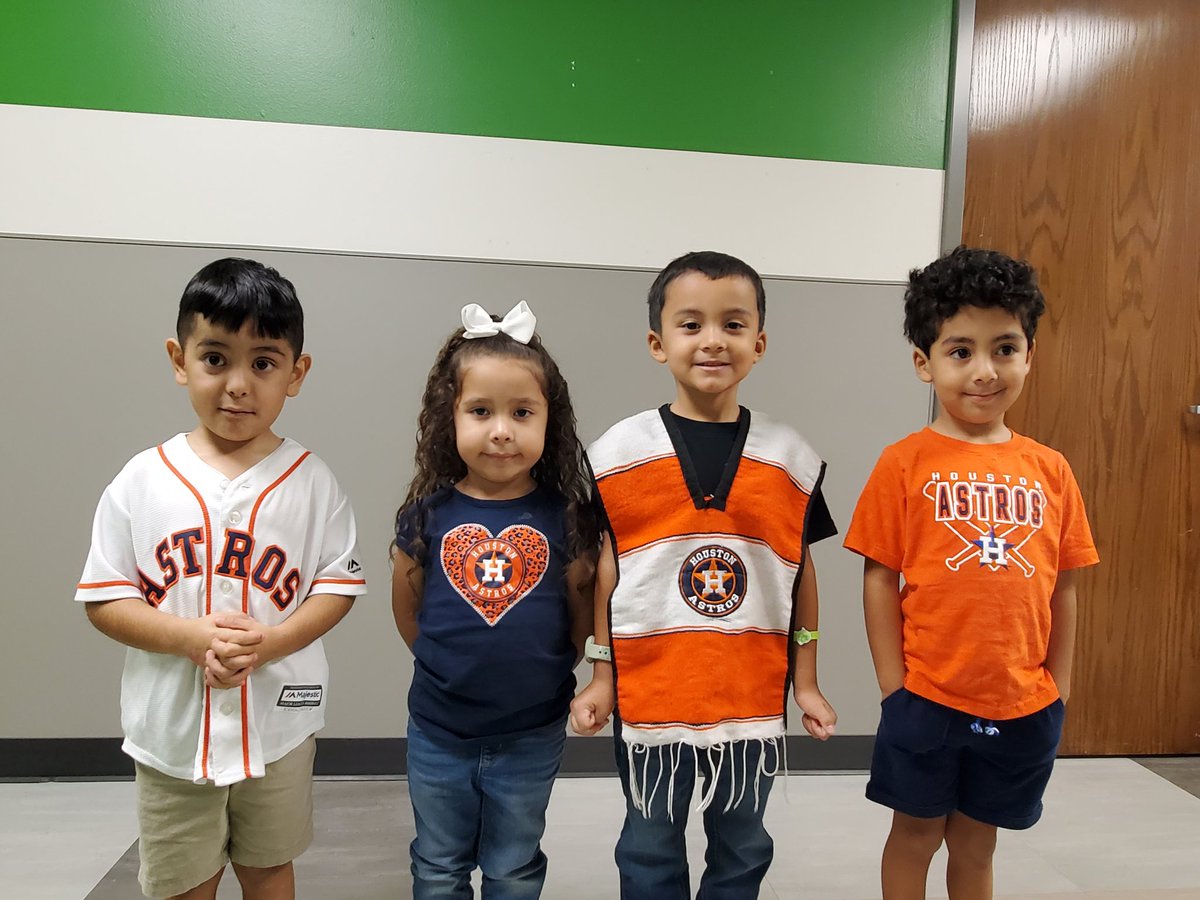 MrsDanas_CPE's tweet photo. What a busy day! Fiesta dress, supporting the Astros and Fun Friday shapes with playdoh!! #cpeleaders #lplegacy #HispanicHeritageMonth https://t.co/JS3vInXYf4