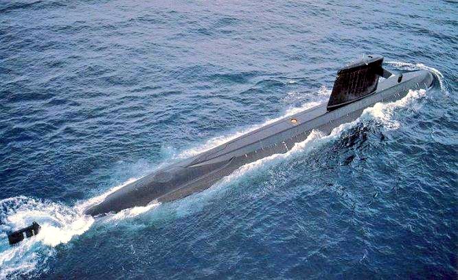 FlMichele69's tweet photo. Submarines
SSN #FSAmethyste S605
Rubis Class
@MarineNationale 🇫🇷 https://t.co/sbY7dSaKw0