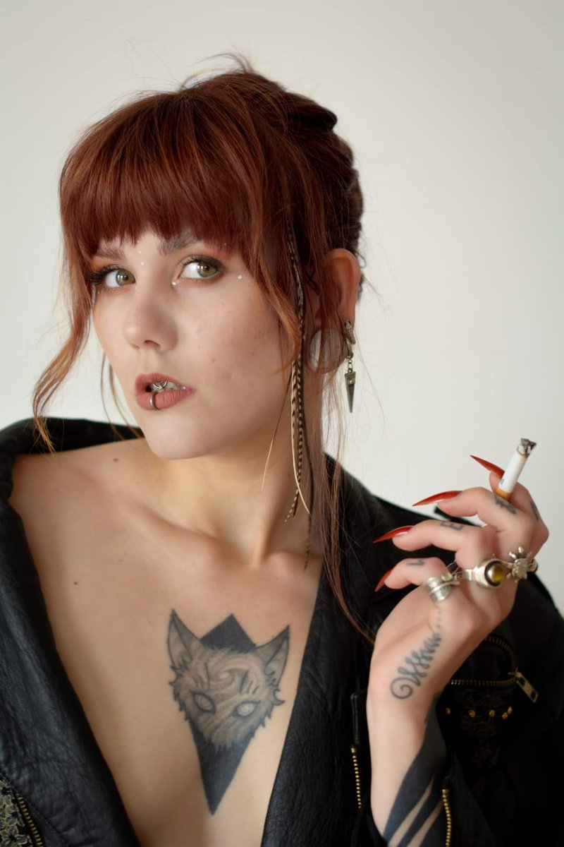 kohlen_jens's tweet photo. Some new photos from my muse https://t.co/V9hS3ZhSOW