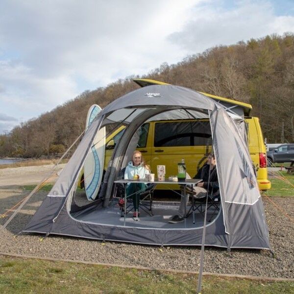 WinchCaravans's tweet image. Check out our range of driveaway awnings including the Vango Kela and Vango Airhub Hexaway... they're quick to put up, they'll give you bags of extra space and right now you can get 5% off the price!  #awnings #driveaway #Vango seren.to/fAw6j