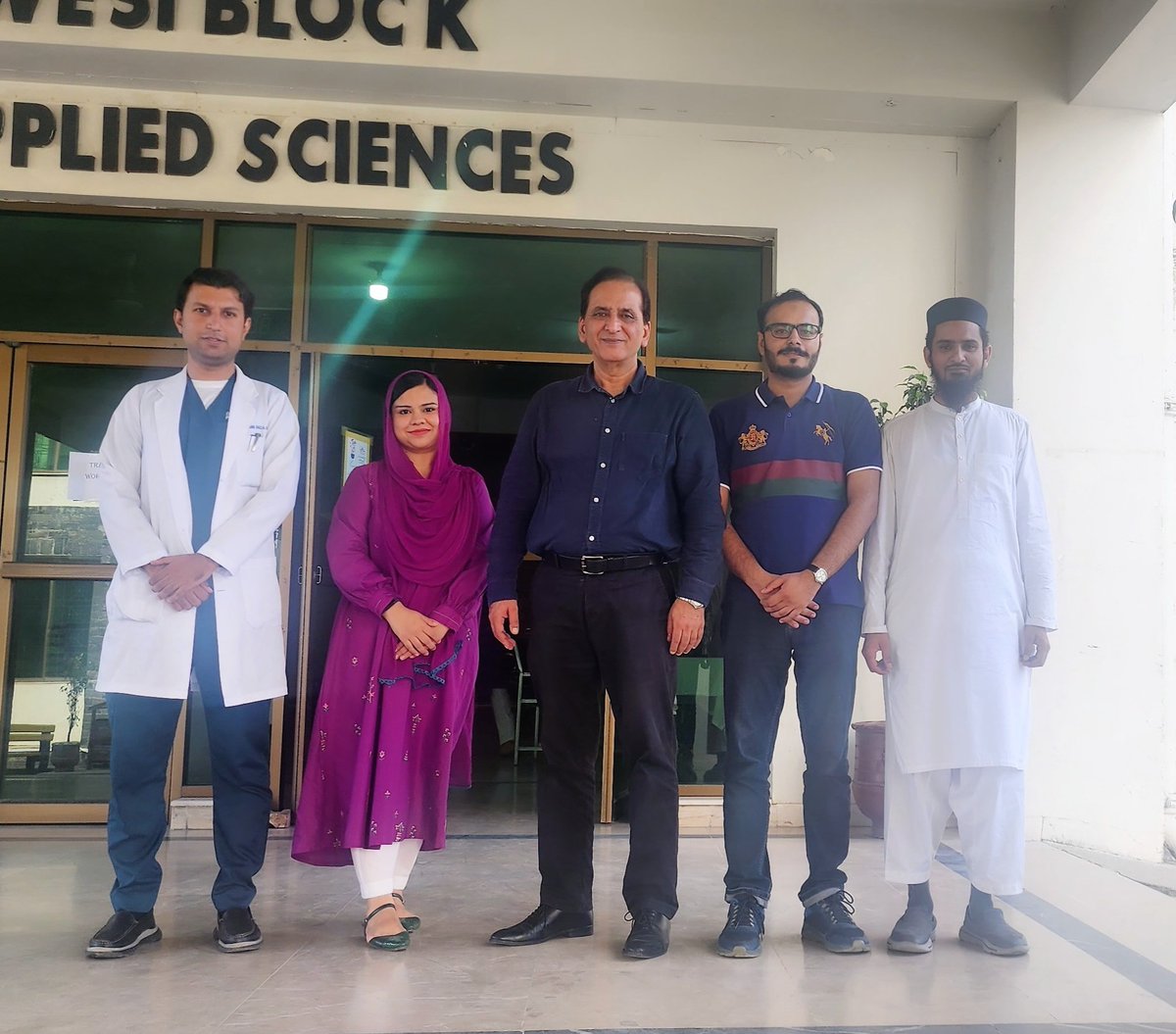 Bakhtawar Rana (@bakhtawarrana19) on Twitter photo A very informative and learning excercise regarding trauma management conducted at KMSMC. Thankyou Prof. Haroon Javaid for providing us this great opportunity.!✨️ <a href="/hjmajid/">Haroon Javaid Majid</a> <a href="/NaumanJanjuaDr/">Nauman Janjua</a> <a href="/Hassanraza125/">Hasan Raza Hashmi</a> <a href="/gssoszh/">General Surgery & Surgical Oncology SZH</a> A very informative and learning excercise regarding trauma management conducted at KMSMC. Thankyou Prof. Haroon Javaid for providing us this great opportunity.!✨️ <a href="/hjmajid/">Haroon Javaid Majid</a> <a href="/NaumanJanjuaDr/">Nauman Janjua</a> <a href="/Hassanraza125/">Hasan Raza Hashmi</a> <a href="/gssoszh/">General Surgery & Surgical Oncology SZH</a>