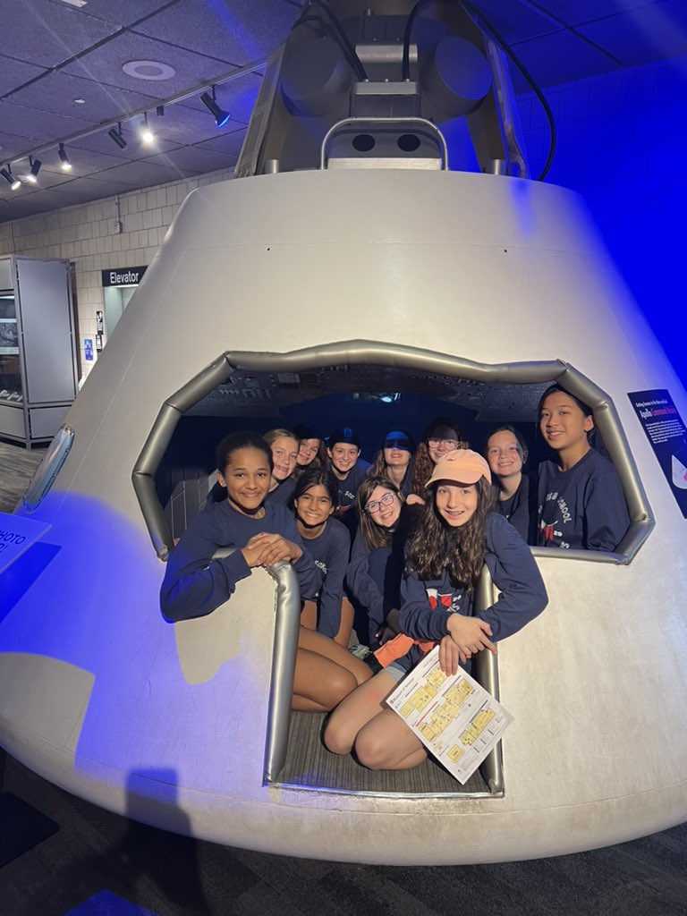 HB7CapeCod's tweet image. We loved exploring the Boston Museum of Science!