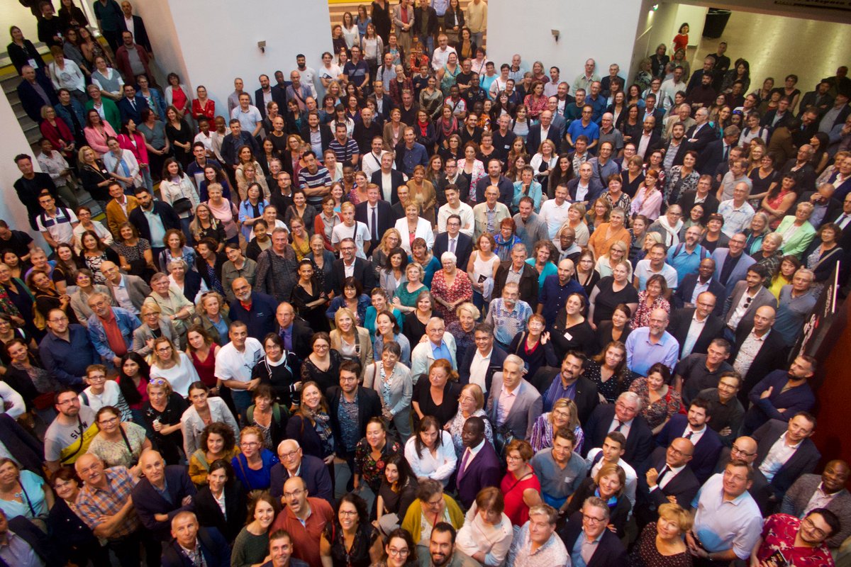 fc_univ's tweet photo. [#Nos600ans]
LIVE 🔴 Journée des 600 ans de @fc_univ

Un grand merci aux nombreux partenaires, collectivités, institutions et personnels qui accompagnent nos projets. Nous contribuons, ensemble, au développement de notre #territoire et au succès de notre établissement ! 🤝🌟 https://t.co/WdHUzfn3F1