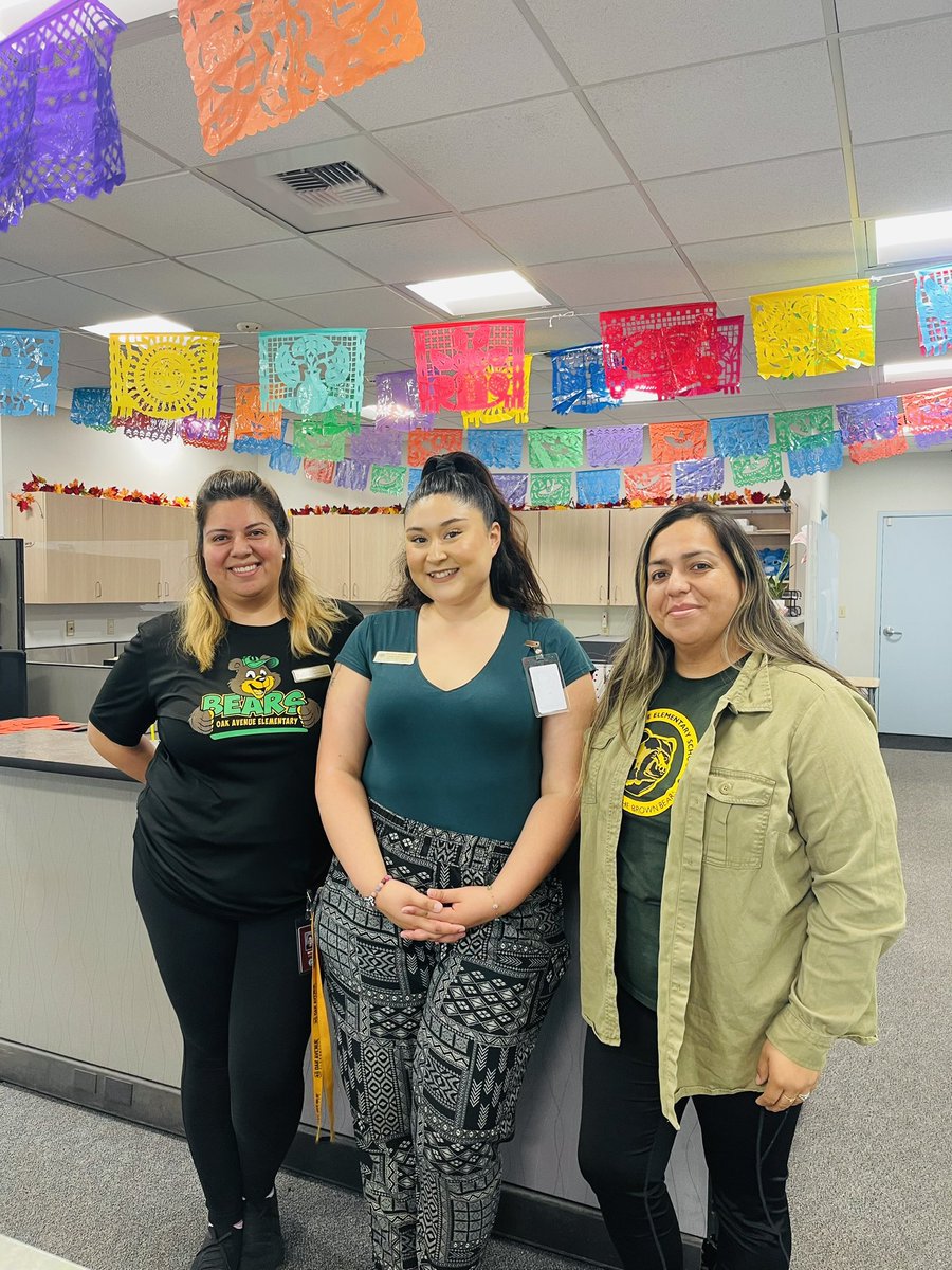 Dr. Zandra Jo Galván ❤️ (@zjgalvan) on Twitter photo Beautiful Parent café at <a href="/OakBrownBears/">Oak Avenue Elementary School</a> with partners who love their children, our collective commitment, and a very BRIGHT future!🩷📚❤️
Let’s make magic and #CultivateCuriousity in all we do!
🌱💕⭐️
#ALLmeansALL
#CultivateCuriosity
#TrustAndInspire
#TrustAndGrow Beautiful Parent café at <a href="/OakBrownBears/">Oak Avenue Elementary School</a> with partners who love their children, our collective commitment, and a very BRIGHT future!🩷📚❤️
Let’s make magic and #CultivateCuriousity in all we do!
🌱💕⭐️
#ALLmeansALL
#CultivateCuriosity
#TrustAndInspire
#TrustAndGrow