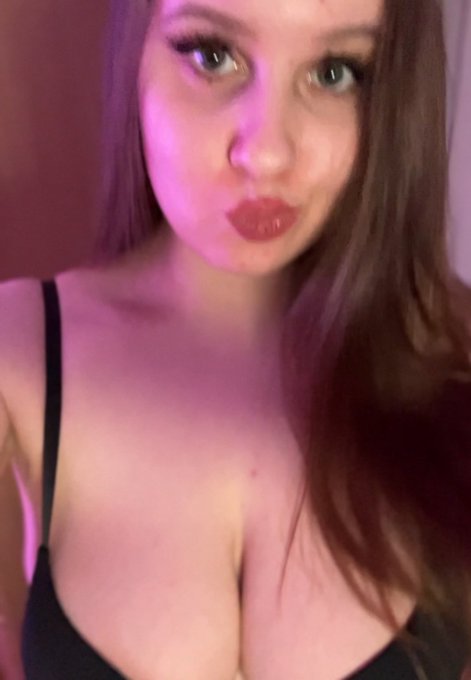 -50% on subscription! 🔞💕  https://t.co/DBIYYtOfoA https://t.co/6lifFnIz9N