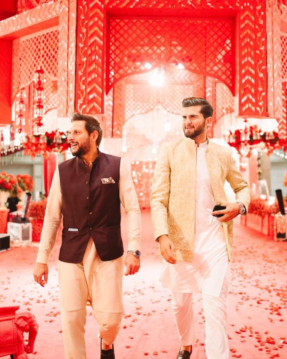 imFarhadkhan's tweet photo. Shaheen Shah Afridi posted pictures from his wedding.

Congratulations to Shaheen Shah Afridi and Ansha Afridi. 🎉 

Wishing them a happy married life.

#INDvAUS #ShaheenShahAfridi #Anshaheen #anshaafridi #afridi #BabarAzam𓃵 #shubhmangill #Shami #No1 #1ODI #Jawan #AskSRK https://t.co/Idf2CuDq08