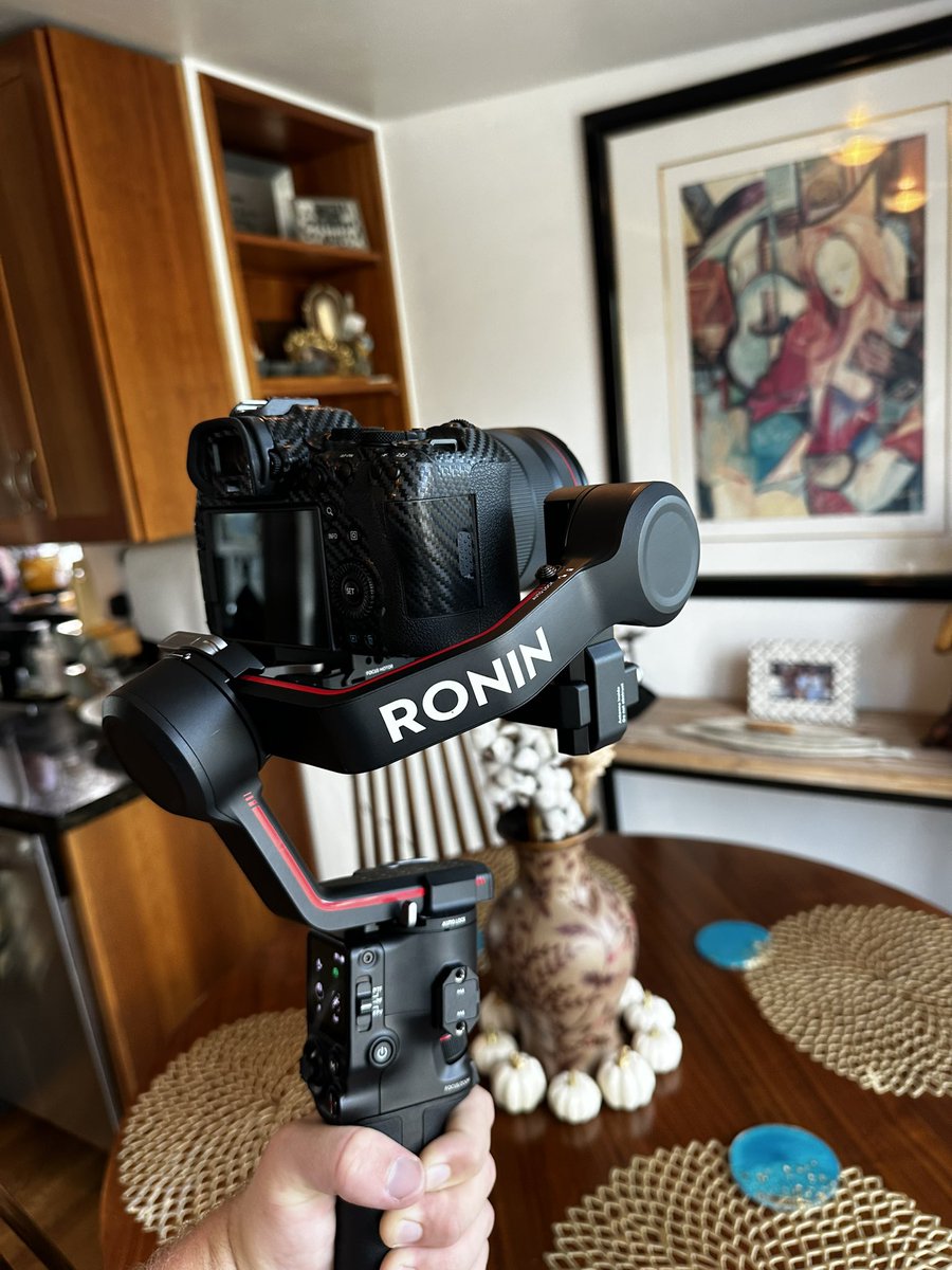 Wrapping up the first shoot of the day 📸