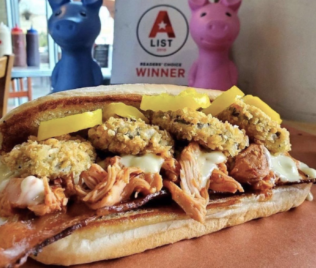 TheMXSTL's tweet photo. Fridays are better with BBQ. Head to @Sugarfirestl to get your hands on some of the best BBQ in town! 🔥

📸: @sugarfiresmokehouse https://t.co/rmzx4C4rlz