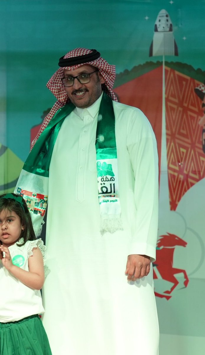 Ganm1987's tweet photo. @faleh_al  

رئيس بلدية العشاش فالح الشمري محتفيا باليوم الوطني مع الأهالي مجهود يشكر 
#اليوم_الوطني_93_السعودي 
#اليوم_الوطني_السعودي https://t.co/NP8ndKXVpe