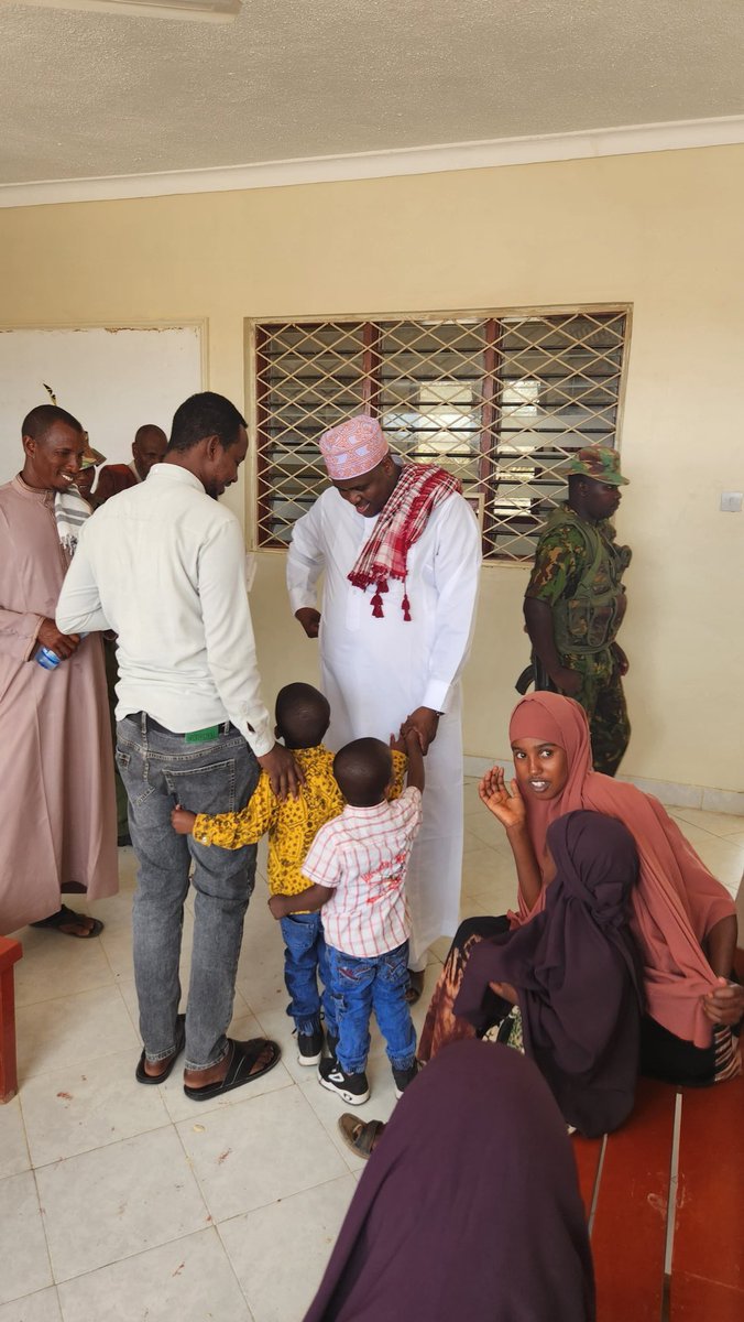 KDRDIP GARISSA INSPECTION TOUR DAY 3
Concluded my 3 days tour  by visiting Modogashe Heath Centre, where we installed a complete dental unit,constructed a modern laboratory and staff quarters.
In the health sector, the project has so far done 89 subprojects in the county.