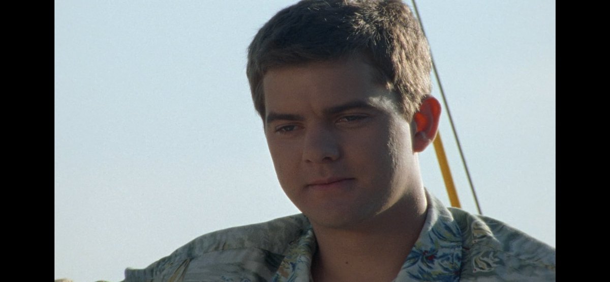 Pacey Friday Frenzy everyone! Have a few different versions to see you into the weekend including a beautiful smiling Pacey, what a treat! We’ll finally be back on Monday with S6, E5 so look out for us then. Have a superb one, chums #DawsonsCreek #podcast