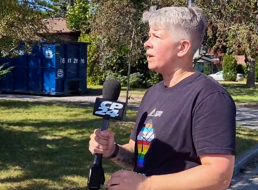 OPSEU's tweet photo. Pres. @JPHornick is standing in love &amp; solidarity with hundreds of trans rights activists, parents, community &amp; labour allies in Scarborough in the face of hate and fear being stoked by the likes of Maxime Bernier &amp; the PPC. Love always wins. #NoSpaceForHate #ProtectTransYouth https://t.co/DAVLQshHec