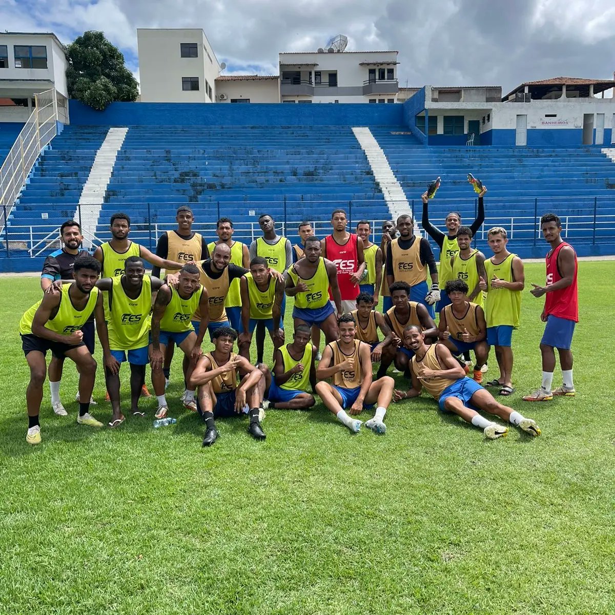 ctecolatina's tweet photo. 🌞 Treinamento de hoje pela manhã no Estádio Municipal, palco da partida de amanhã, entre CTE Colatina e São Mateus, pela última rodada da fase classificatória da chave Centro-Norte.

É o Capixabão da 2ª divisão pegando 🔥

#serieb #futebolacapixaba #ctecolatina https://t.co/1NF1T7R28q