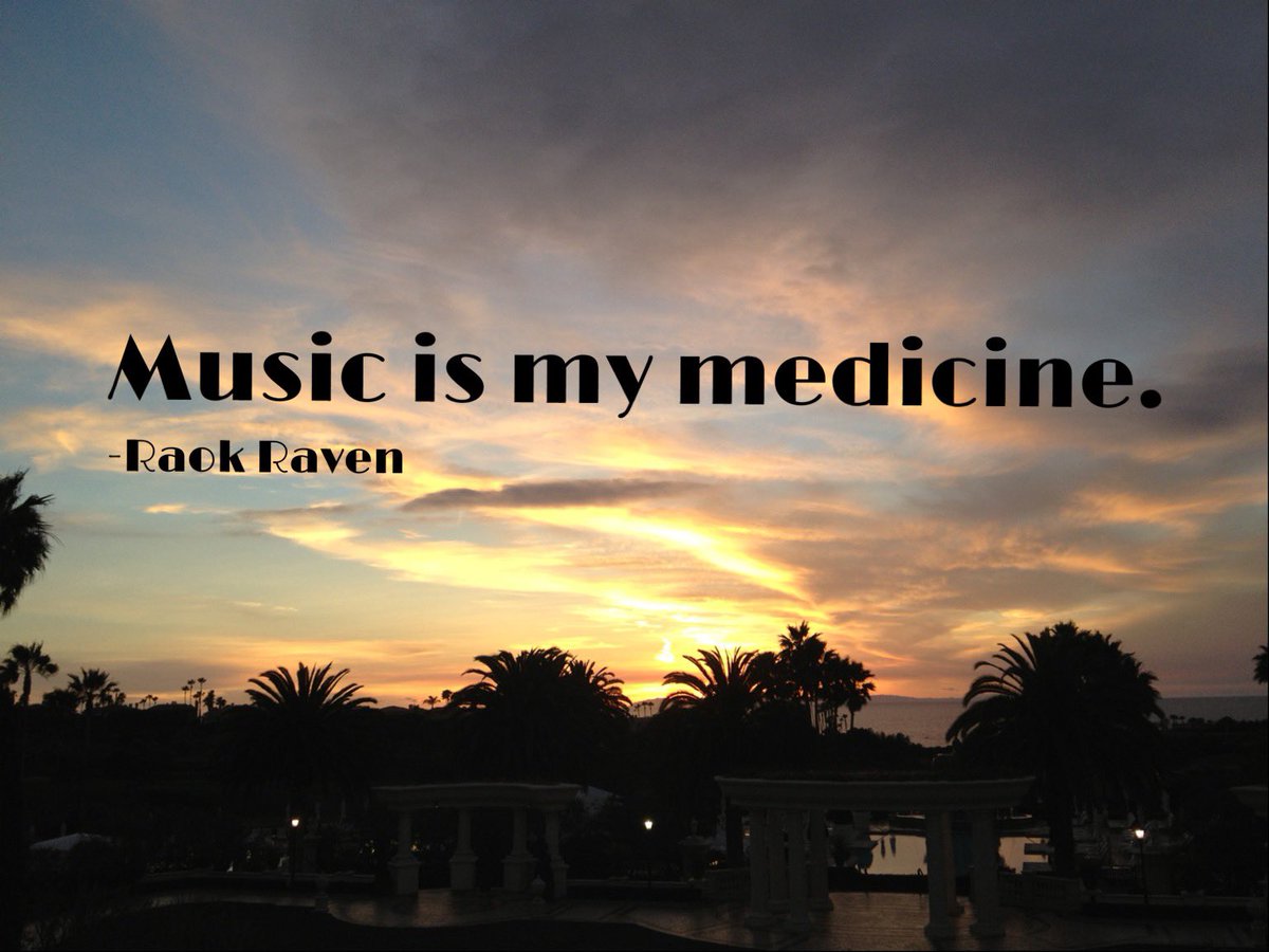 RaokRaven's tweet photo. Whatโs the best concert you ever saw?
#ConcertS #BestConcerts #MusicHeals #RaokRaven #Livemusic #MusicSavedMe #RockNRoll #PunkRock #MusicIsMyMedicine #Guitar #Philantropy ๐ค๐ค๐ฝ๐ธ https://t.co/FfkcCvDJ23