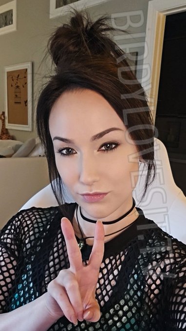 ✌️❤️🖖 https://t.co/Ytdw650UZ5