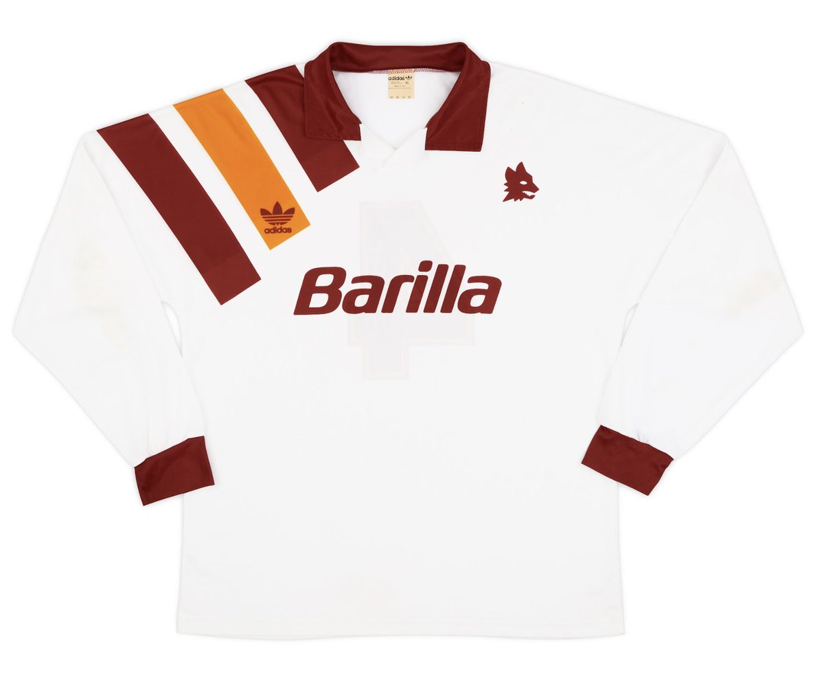 Classic Football Shirts tweet media