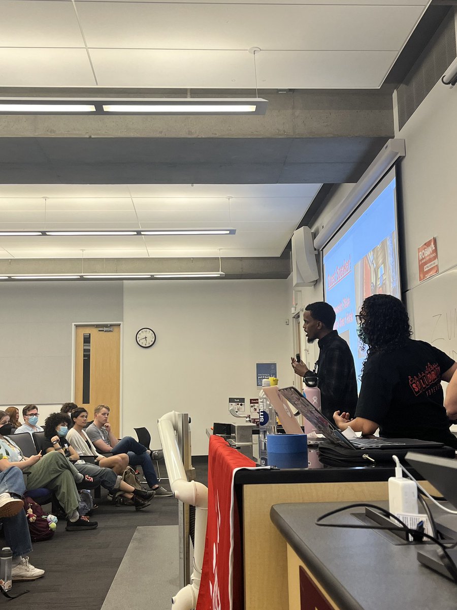 OmarFatehMN's tweet photo. It was an honor to speak about the fight for tuition-free college in the legislature at @ydsaumn’s fall kickoff. #joinYDSA https://t.co/UQnIur6lAu