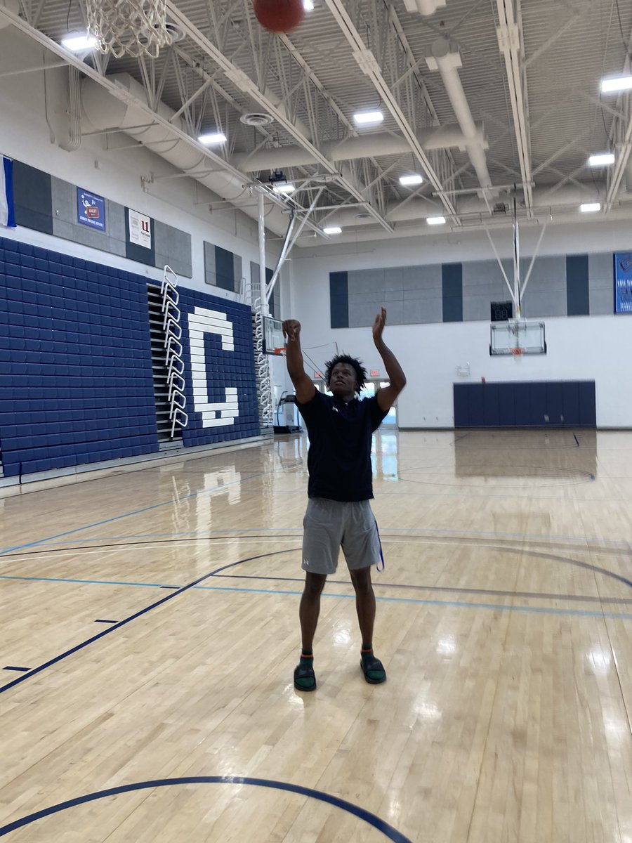 jeff hoffman tweet media