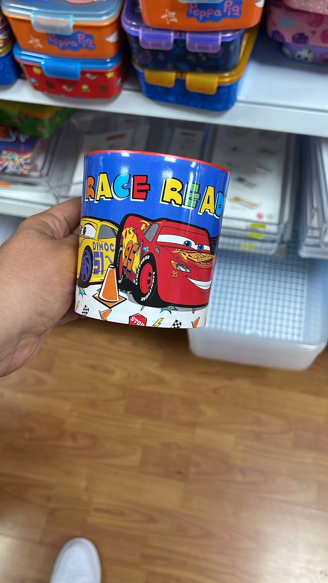 bielvecianaa's tweet photo. como en mi cum no tenga estos vasos no lo celebro https://t.co/AtIXCWYXvW