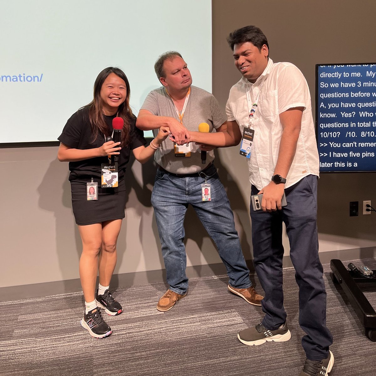 jecfish's tweet photo. Hilarious! 😂 @tunetheweb and I hv fun running #ChromeDevTools quiz with fellow GDEs. #devfestbootcamp

Hope u all enjoy ur time and safe travel home! Let's spread the learnings to the community together. 💪 @googledevs @GoogleDevExpert https://t.co/LKx6ltFZov