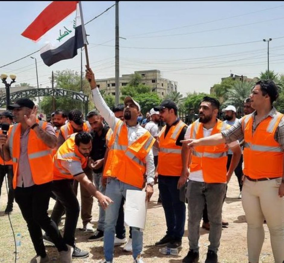 مستقبلنا ومستقبل عوائلنا أمانة في اعناقكم فلا تتهاونوا فيها انصفونا ولا تهمشونا فأنتم أملنا الوحيد
#الخريجون_مع_من_يكون_معهم 
#جاهزون 
📌تنسيقية بغداد/ رابطة الخريجين القدامى في العراق 🇮🇶 برئاسة الأستاذ نبراس الخزعلي
0021