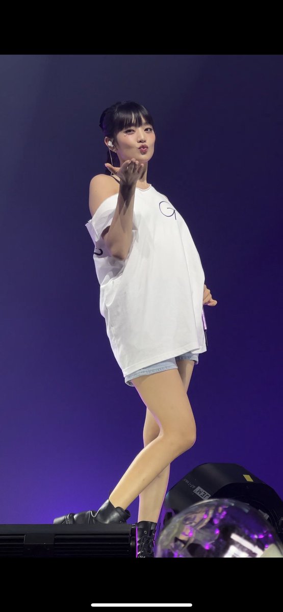 Ahga_Eternal7's tweet photo. Cutie Minnie 🥰
#gidle #minnie #GIDLEinBerlin #gidleworldtour2023 #GIDLEBERLIN #neverland https://t.co/3t6snz5mSJ