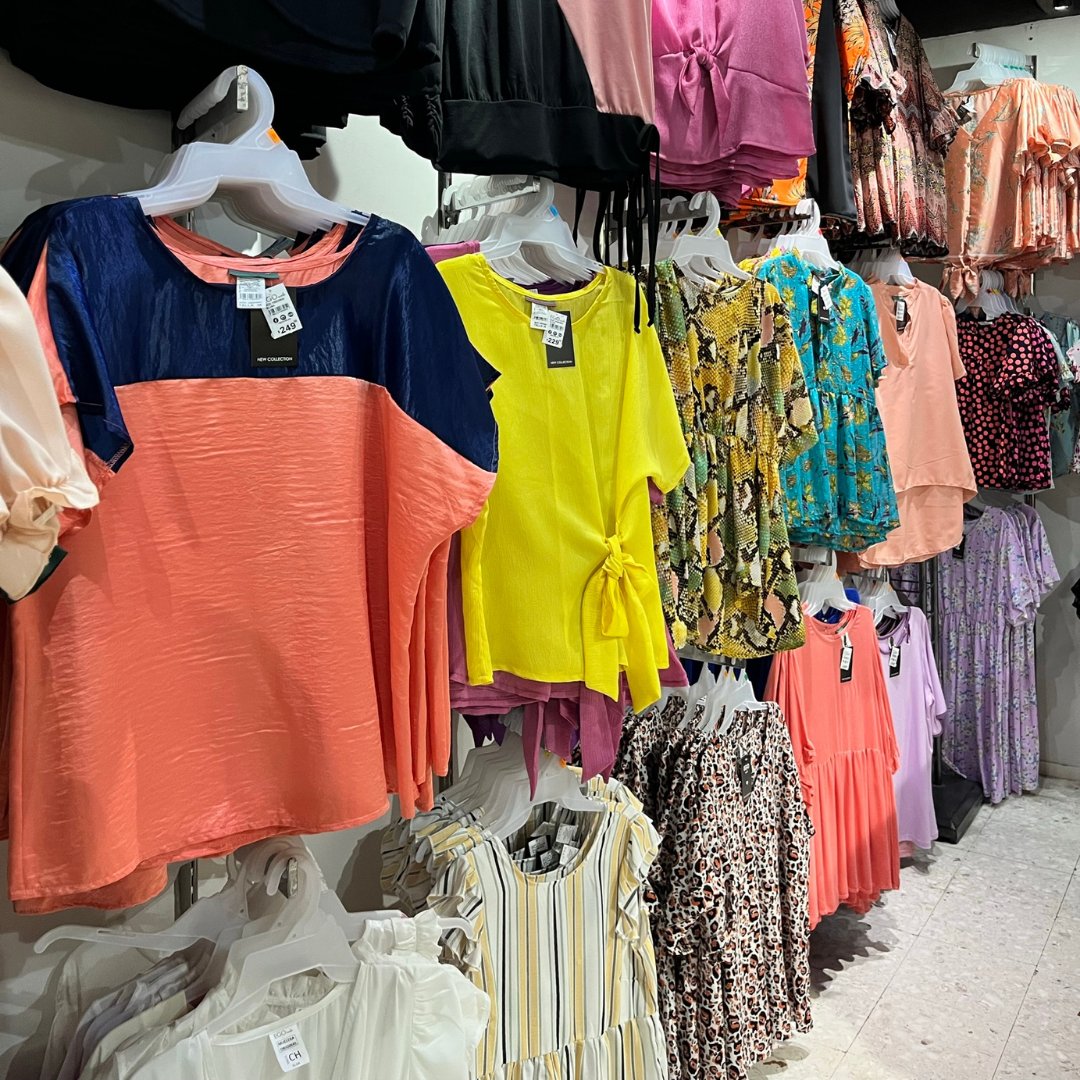 OFERTA FLASH⚡ Todas las blusas moda de dama tallas regulares y extras en $69.
Vigencia del 22 de septiembre al 30 de septiembre 2023. 
📍Monterrey 
📷8127601088
<a href="/betty_ayala/">Betty Ayala</a>
#otoño  #oferta #descuento  #ropa #ropademujer #dama #blusadedama #outfit   #monterrey #ofertaflash
