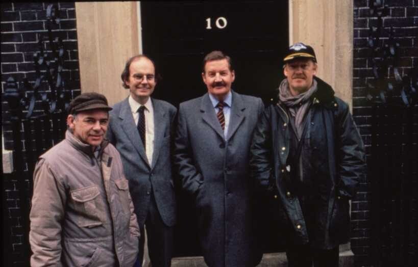 McGui1890's tweet image. #alanplater #channelfour #chrismullin #keithallen

Written by the great Alan Plater.

Based on the novel by Chris Mullin.

Starring the great Ray McAnally, and fantastic Keith Allen.

Cinematography by Ernest Vincze.

Music by John E. Keane.

Directed by Mick Jackson.