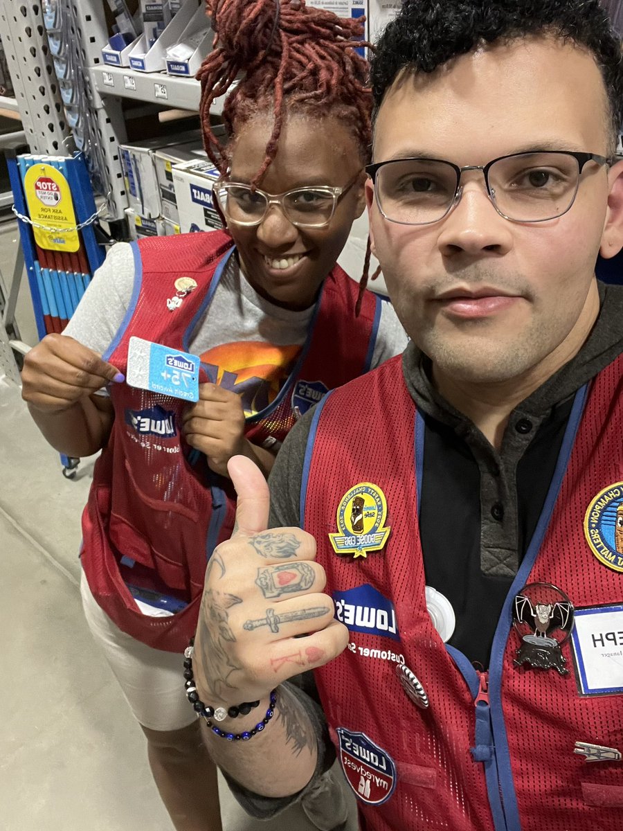 Joey Z (@mistajoeyz) on Twitter photo Had the pleasure of awarding some of my top performing specialists with Credit Awards this week. Tionna and Ebony always come through for our customers! <a href="/BryanSchlosser/">Bryan Schlosser</a> <a href="/eab0409/">Erica Baker</a> <a href="/KerreLeland/">Kerre Leland</a> <a href="/Jesus58412030/">Jesus</a> <a href="/William33duncan/">Will Duncan</a> <a href="/MelindaCounts/">Melinda R. Counts</a> Had the pleasure of awarding some of my top performing specialists with Credit Awards this week. Tionna and Ebony always come through for our customers! <a href="/BryanSchlosser/">Bryan Schlosser</a> <a href="/eab0409/">Erica Baker</a> <a href="/KerreLeland/">Kerre Leland</a> <a href="/Jesus58412030/">Jesus</a> <a href="/William33duncan/">Will Duncan</a> <a href="/MelindaCounts/">Melinda R. Counts</a>