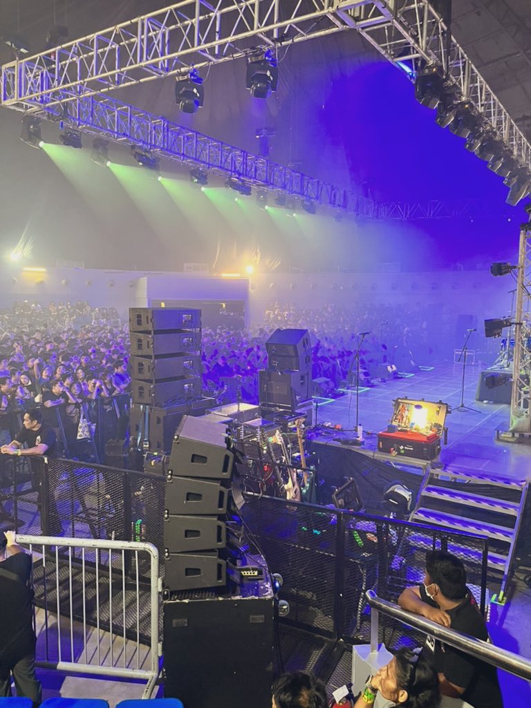 gi_narly's tweet photo. Neckdeep Mani La 🇵🇭🇬🇧 #NeckDeepMNL2023
#NeckDeepUK https://t.co/Rw9PrhGgTi