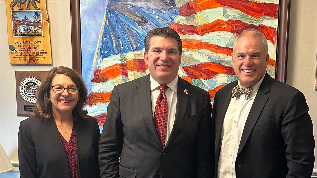 CMAdocs's tweet photo. #CMADocs President Dr. Donaldo Hernandez has had great conversations this week in DC with @RepCardenas, @JayObernolte &amp; @RepScottPeters about the critical need for residency positions to train more physicians, as well as providing a Medicare inflation update through #HR2474. https://t.co/diu7JagLuG
