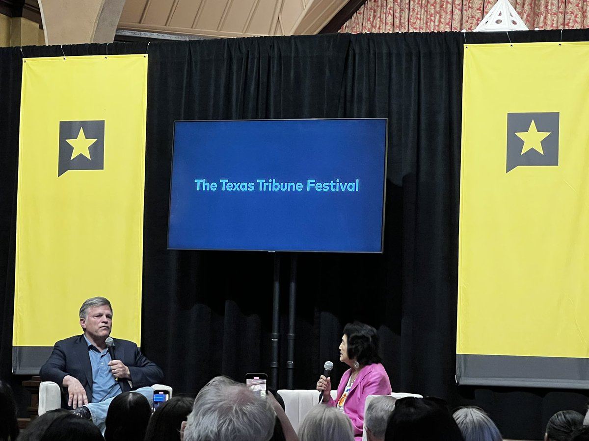 maestropina's tweet photo. Ahhh I’m in the same room as @DoloresHuerta! She’s been such an inspiration. https://t.co/j88WWQdekf