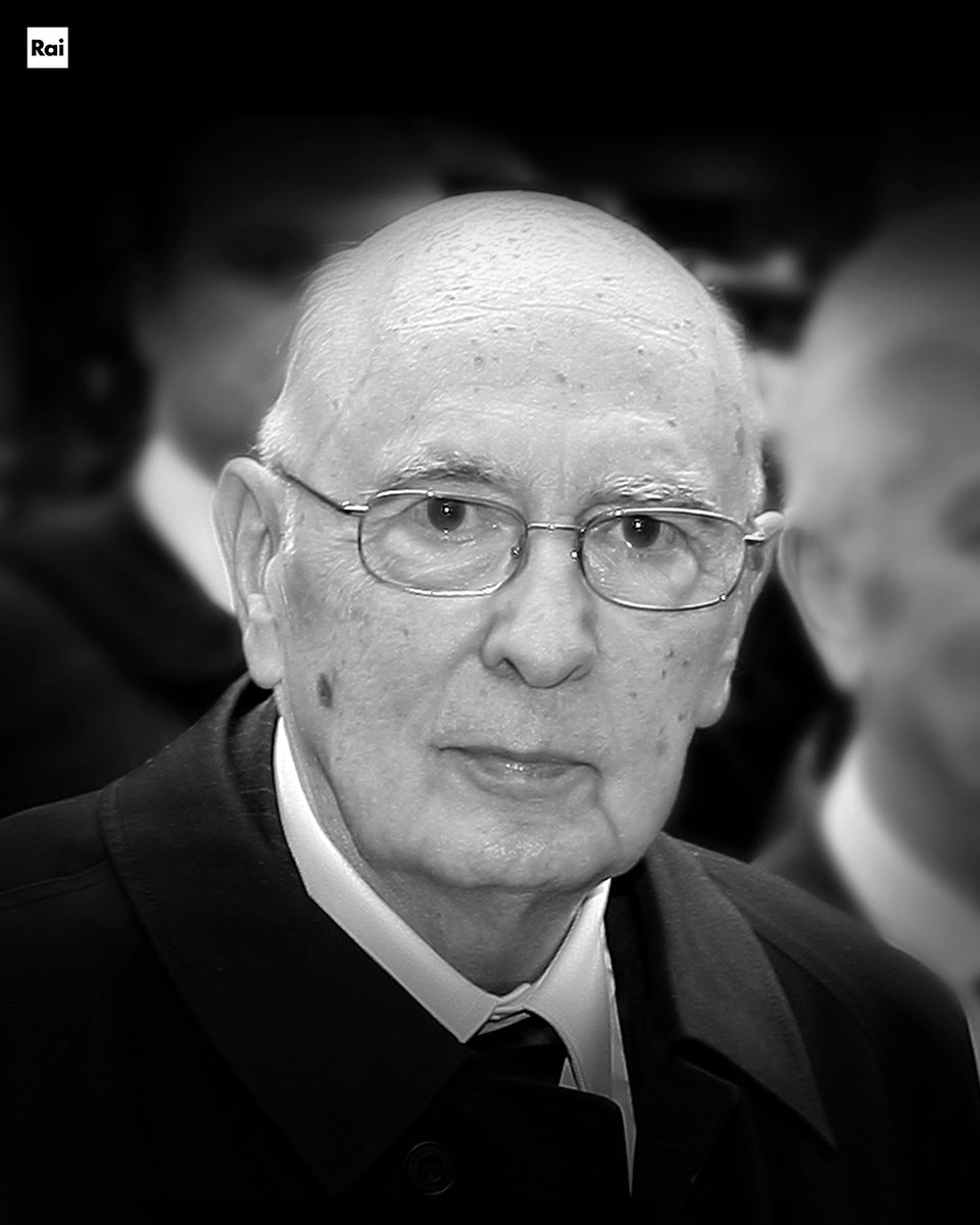 RaiPlay's tweet photo. Addio a Giorgio Napolitano. L’ex capo dello stato aveva 98 anni. È stato il primo Presidente della Repubblica italiana a essere rieletto per un secondo mandato. 🇮🇹

https://t.co/PDenodua01 https://t.co/5FAItt8zom