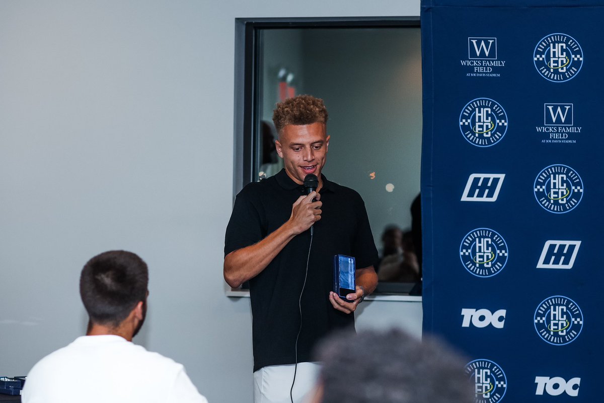 Ollie Wright tweet media