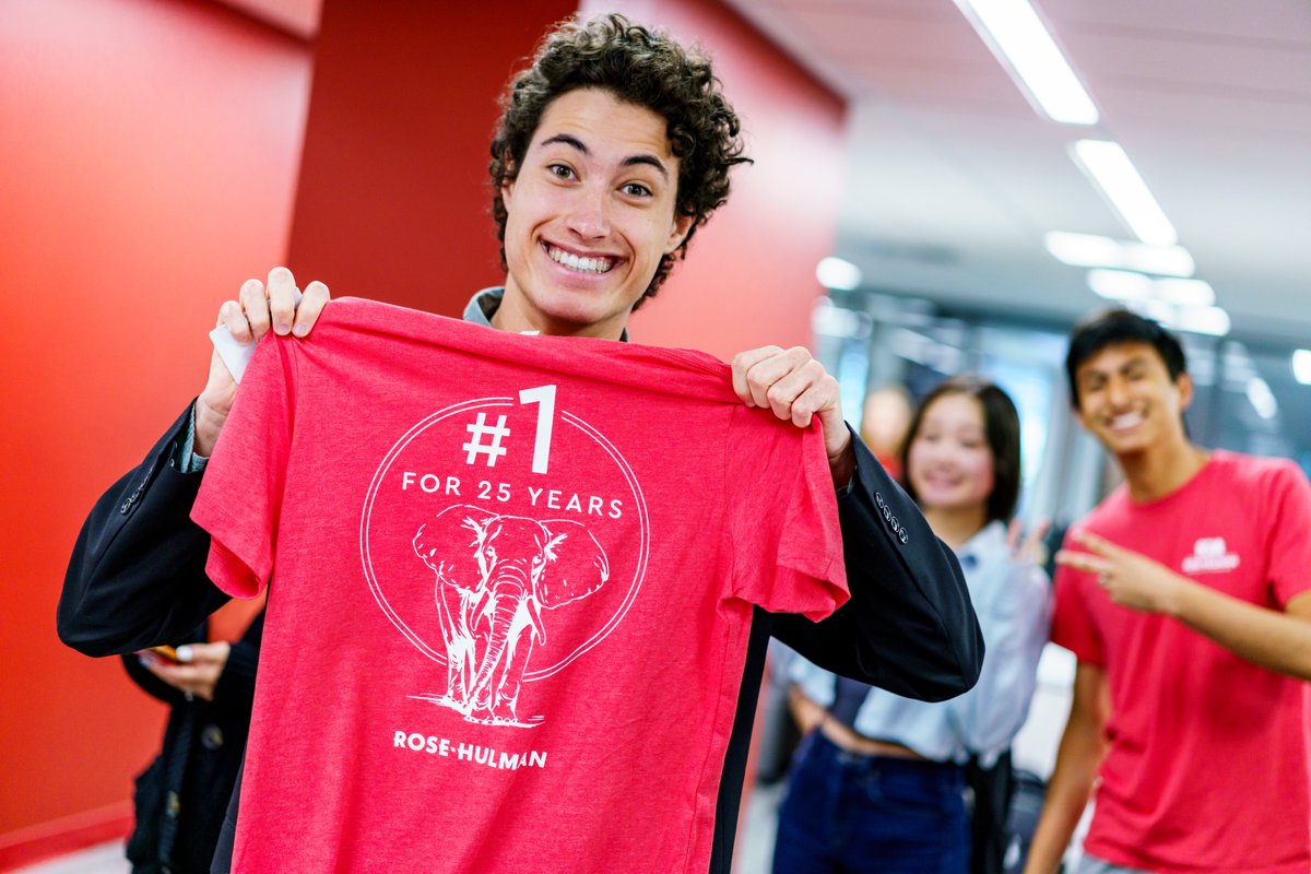 RoseHulman's tweet photo. Students are lining up to get their hands on the t-shirt highlighting our No. 1 undergraduate engineering college ranking in @USNewsEducation's 2024 College Guide. This is the 25th straight year we have topped the list. Wear it proudly! #rosehulman https://t.co/cAJmUSJBts